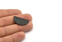 Hammered Half Moon, 2 Hammered Oxidized Brass Black Semi Circle Blanks with 2 Holes (30x15x1.2mm) N0390 S832