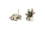 Silver Flower Earring, 2 Antique Silver Plated Brass Flower Stud Earrings (16x15mm) N1169