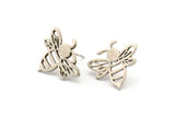 Silver Bee Earring, 4 Antique Silver Plated Brass Bee Stud Earrings (20x17x1.2mm) N1368