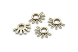 Silver Daisy Charm, 4 Tiny Hammered Antique Silver Plated Brass Flower Pendants (18x13x1.2mm) N1186