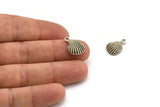 Silver Shell Charm, 4 Antique Silver Plated Brass Sea Shell Charm With 1 Loop, Pendants, Earrings, Findings (16x12mm) N0904