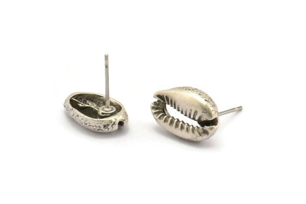 Silver Shell Earring, 4 Antique Silver Plated Brass Cowrie Shell Stud Earrings (14x9mm) N0938