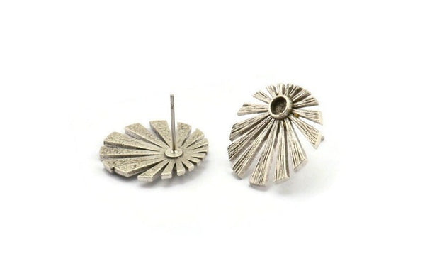 Silver Sun Earring, 2 Antique Silver Plated Brass Rising Sun Flag Stud Earrings - Pad Size 3mm (19x1.2mm) N1435