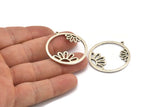Silver Daisy Charm, Antique Silver Plated Brass Daisy Charms With 1 Loop, Pendants, Earrings (36x34x1.5mm) N1349
