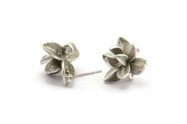 Silver Flower Earring, 2 Antique Silver Plated Brass Flower Stud Earrings With 1 Loop (15x14mm) N1204