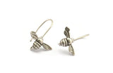 Silver Fly Earring, 4 Antique Silver Plated Brass Fly Stud Earrings, Findings (17x9x0.70mm) N1194