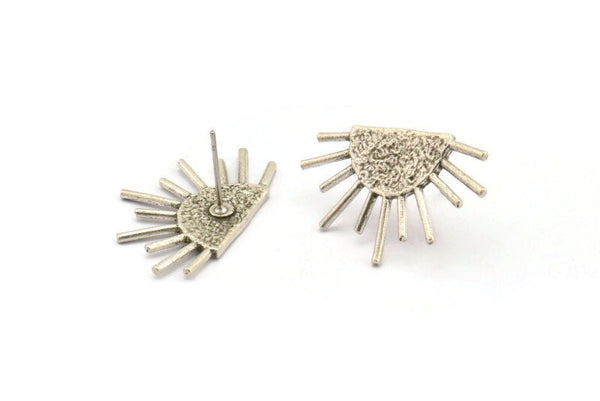 Silver Sun Earring, 2 Antique Silver Plated Brass Sunshine Stud Earrings (29x17mm) N0903