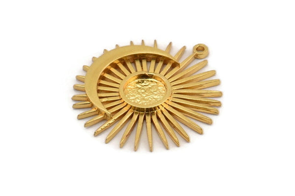 Moon and Sun, Gold Plated Brass, Crescent Moon, Brass Sun, Gold Plated Brass Charm With 1 Loop - Pad Size 8mm(31x29mm) N1353