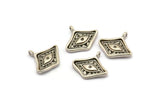 Silver Eye Charm, 4 Antique Silver Plated Brass Eye Charms With 1 Loop, Pendants, Earrings (15x14x2mm) F-95