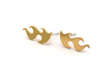 Gold Fire Earring, 8 Gold Plated Brass Fire Shaped Stud Earrings (17x8x0.80mm) A2727
