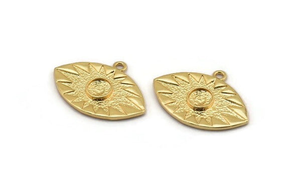 Gold Eye Charm, Gold Plated Brass Eye Charm With 1 Loop, Pendant - Pad Size 6mm (29x20mm) N1489