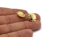 Gold Shell Earring, 4 Gold Plated Brass Sea Shell Stud Earrings (15x14mm) N0944