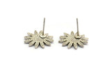 Silver Sunflower Earring, 2 Antique Silver Plated Brass Sunflower Stud Earrings (15mm) N1341