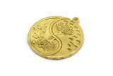 Brass Round Charm, Raw Brass Round Charm With 1 Loop, Tree Findings, Leaf Findings (28.5x26x1.5mm) N2216