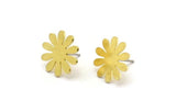 Brass Flower Earring, 6 Raw Brass Flower Shaped Stud Earrings (15x0.80mm) A5989