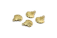 Shell Clam Charm, 24 Gold Plated Brass Clam Charms, Pendant, Findings (10x9mm) Brs 110 A0156