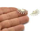 Silver Sun Charm, 12 Antique Silver Plated Brass Sun Charms With 1 Hole (25x16x0.70mm) M01391