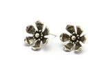 Silver Flower Earring, 2 Antique Silver Plated Brass Flower Stud Earrings With 1 Loop (19x17mm) N1928