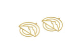 Brass Round Charm, 4 Raw Brass Mountain Patterned Round Shaped Charms With 1 Loop, Charm Pendants (33x31x0.80mm) A6692