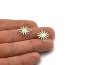 Gümüş Güneş Charm, 2 Döngülü 12 Dokulu Antik Gümüş Kaplama Pirinç Güneş Bağlantı Parçası, Bulgular (19x15x0,80 mm) M01303