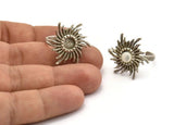 Silver Ring Setting, Antique Silver Plated Brass Sun Ring With 1 Stone Setting - Pad Size 6mm N0842