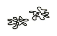Black Leaf Charm, 12 Oxidized Black Plated Brass Leaf Connectors Without Hole, Pendants, Findings (26x21x0.60mm) D0776 S519