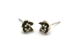 Silver Flower Earring, 4 Antique Silver Plated Brass Flower Stud Earrings (9mm) N1934