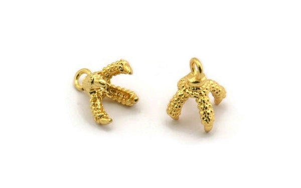 Dragon Claw Pendant, 2 Gold Plated Brass Dragon Claw Charms, Necklace Pendants (14x10mm) N0419
