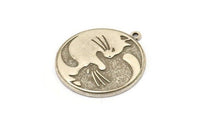Silver Round Charm, Antique Silver Plated Brass Round Charm With 1 Loop, Yin Yang Findings, Cat Findings (29x26.5x1.5mm) N2222