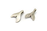 Silver Fish Tail Charm, 4 Antique Silver Plated Brass Fish Tail Pendants, Jewelry Supplies, Findings (13x10mm) N0339