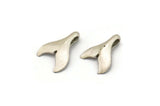 Silver Fish Tail Charm, 4 Antique Silver Plated Brass Fish Tail Pendants, Jewelry Supplies, Findings (13x10mm) N0339
