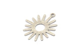 Silver Sun Charm, 24 Antique Silver Plated Brass Sun Charms With 1 Loop (22x24mm) A0782