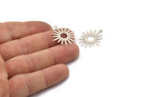Silver Sun Charm, 24 Antique Silver Plated Brass Sun Charms With 1 Loop (22x24mm) A0782