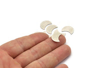 Silver Moon Blank, 6 Antique Silver Plated Brass Crescent Moon Blanks (15x8x0.80mm) D0666
