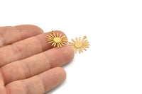 Gold Flower Charm, 6 Gold Plated Brass Flower Charms With 1 Loop, Charm Pendants (20x17x0.60mm) A3292