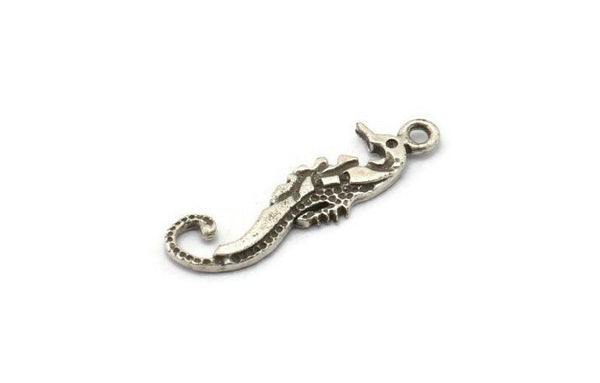 Silver Sea Horse Charm, 4 Antique Silver Plated Brass Sea Horse Pendants, Jewelry Supplies, Findings (26.5x7mm) N0409