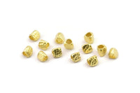 Brass Cube Beads, Raw Brass Spacer Cube Beads, Tiny Spacer Beads, Triangle Beads, Hammered Brass Cube Beads, Mini Cube Beads (4mm) N2481