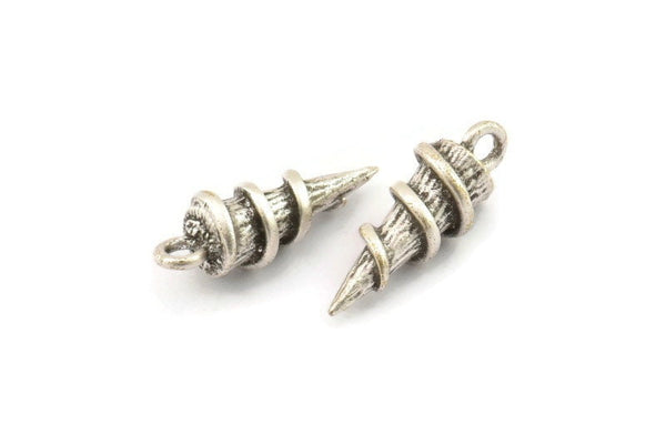 Silver Spike Charm, 3 Antique Silver Plated Brass Spike Tribal Pendants With 1 Loop (22x8mm) U127