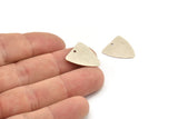 Silver Triangle Charm, 12 Antique Silver Plated Brass Triangle Charms With 1 Holes (18x16mm) n0676