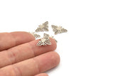 Silver Bee Charm, 12 Antique Silver Plated Brass Bee Charms, Findings (18x13x0.30mm) F102