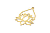 Brass Flower Charm, Raw Brass Flower Charms With 1 Loop, Charm Pendants, Findings (34x25x0.60mm) SMP1458