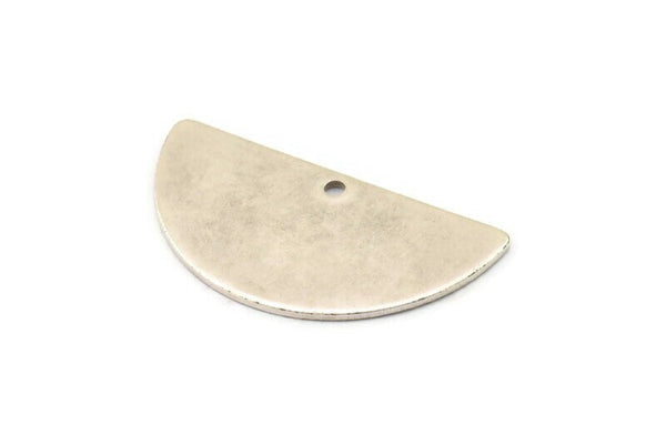 Half Moon Charm, 4 Antique Silver Plated Brass Semi Circle Blanks With 1 Hole (30x15x0.80mm) A0596