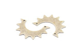 Silver Sun Pendant, 4 Antique Silver Plated Brass Sun Charms With 2 Holes, Earrings, Findings (35x24x12x0.80mm) B0276