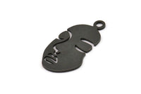Black Face Charm, 4 Oxidized Black Brass Face Charms With 1 Loop (33.5x17x1mm) E023