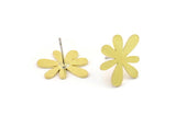 Earring Studs, 8 Raw Brass - Flower Earrings - Brass Earrings - Earrings (18x15x0.80mm) A6008