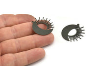 Black Moon Charm, 4 Oxidized Black Brass Crescent Moon And Sun Shaped Charms With 1 Loop (27x27x0.60mm) A4047