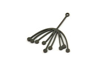 Siyah Karahindiba Tılsımı, 1 Halkalı 6 Oksitlenmiş Siyah Pirinç Taraxacum Tılsımı (35x30x0,80 mm) A4219 H1227