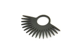 Siyah Güneş Tılsımı, 12 Oksitlenmiş Siyah Pirinç Güneş Tılsımı, Kolye Uçları, Bulgular (23x15x0,60 mm) A3876