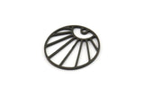Siyah Yuvarlak Charm, 1 Delikli 12 Oksitlenmiş Siyah Pirinç Yükselen Güneş Desenli Yuvarlak Şekilli Charm, Charm Kolye Uçları (18x0,80 mm) A5572