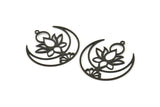 Siyah Lotus Tılsımı, 4 Oksitlenmiş Siyah Pirinç Lotus Çiçeği ve Hilal Desenli Tılsım, 1 Döngü, Bulgular (34x33x0,60 mm) A5133